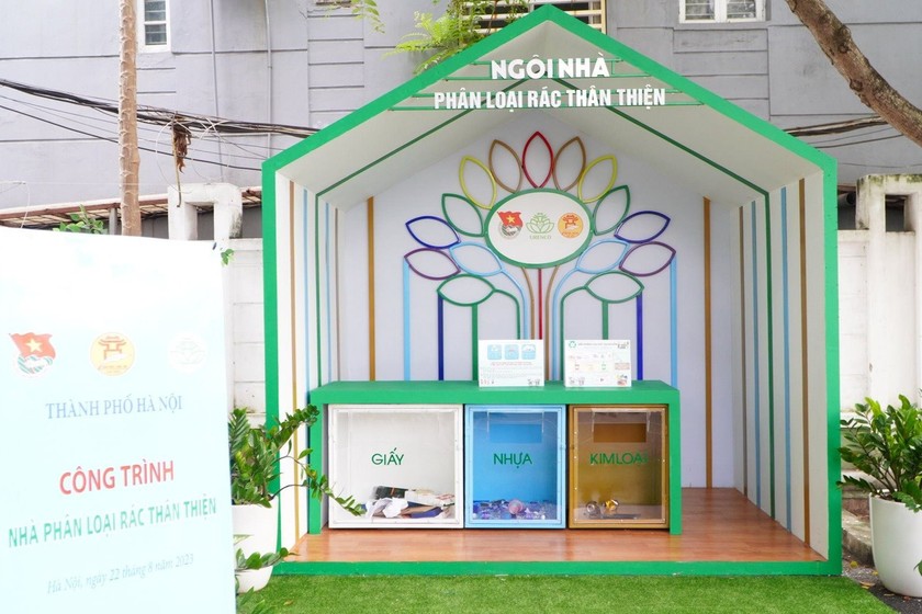 Nhân rộng sáng kiến phân loại rác tại trường học