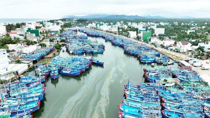 Miền Trung: Đầu xuân, khát lao động biển