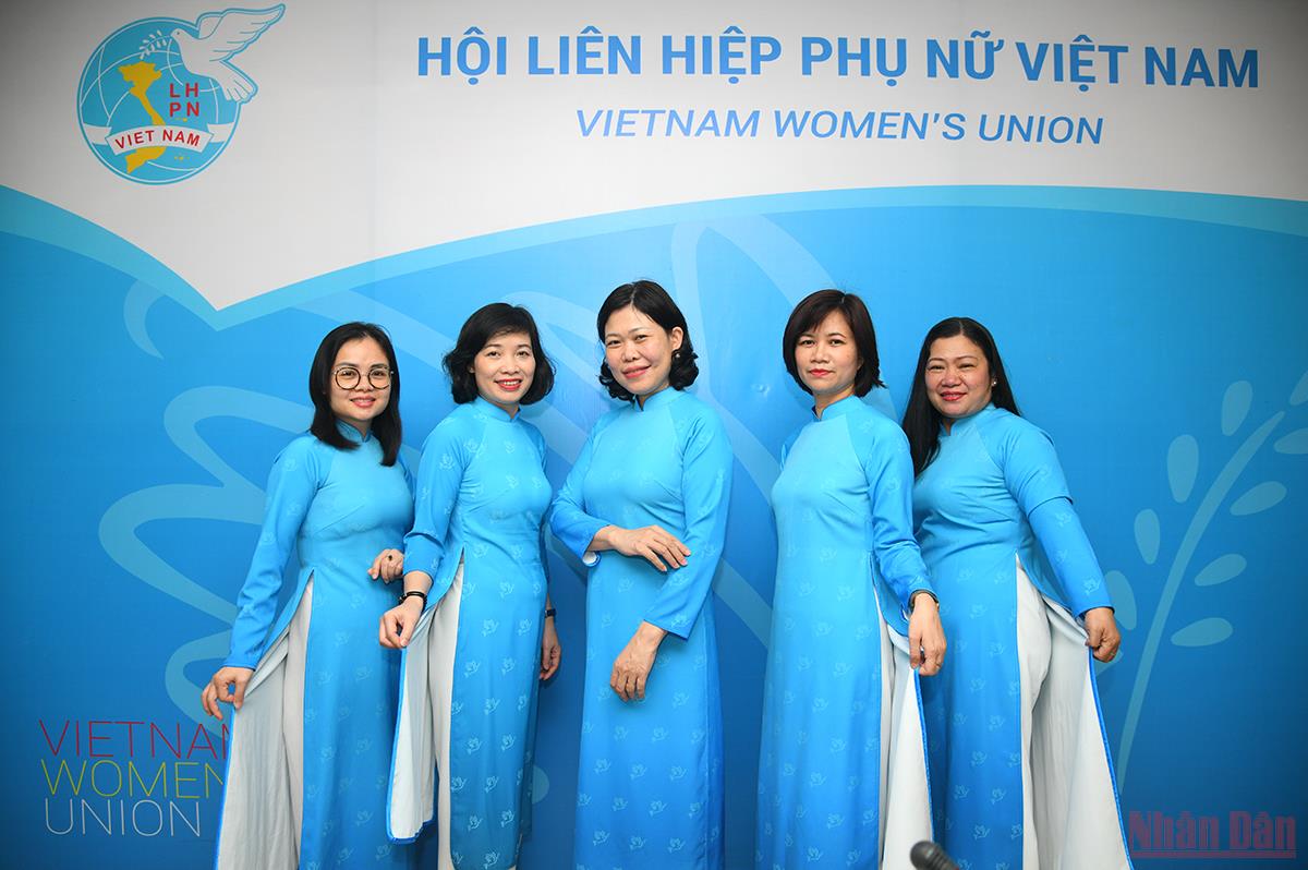 Phụ nữ toàn quốc hưởng ứng “Tuần lễ áo dài”