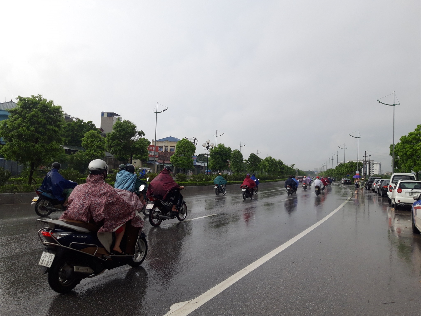 Thời tiết ngày 27/11: Miền Bắc tăng nhiệt, cả nước nhiều nơi có mưa