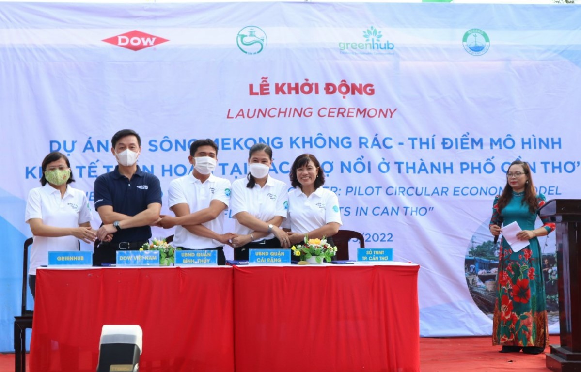 Khởi động dự án “Vì sông Mekong không rác - Thí điểm mô hình kinh tế tuần hoàn tại các chợ nổi ở TP Cần Thơ”