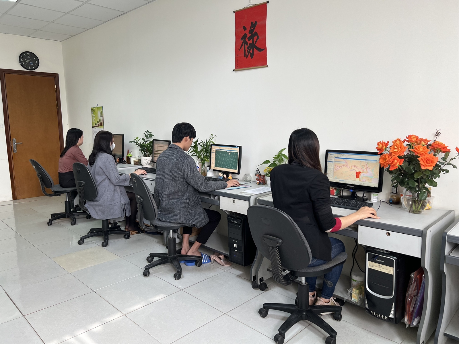 Ứng dụng các công nghệ tiên tiến vào sản xuất hoàn thành dự án, công trình trọng điểm góp chung vào thành tựu của ngành