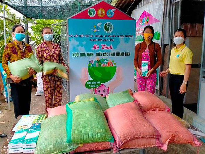 TP Cao Lãnh ra mắt 'Ngôi nhà xanh - Biến rác thải thành tiền'