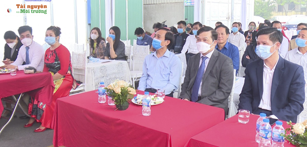 Lễ gắn biển công trình 