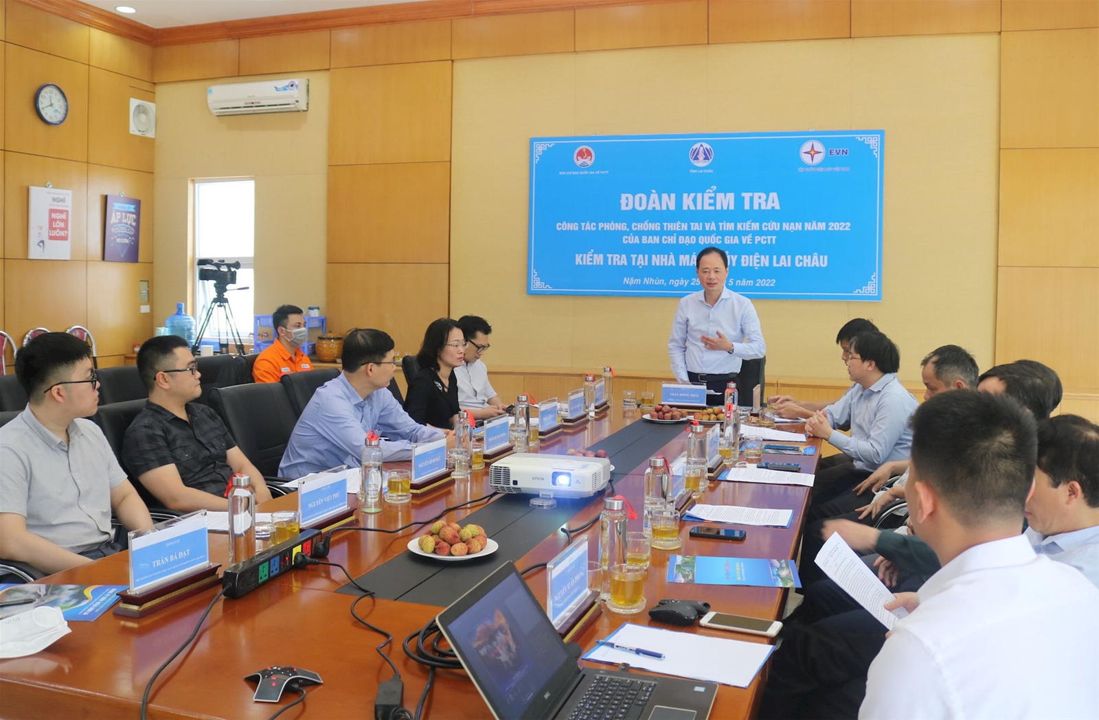 Đoàn công tác BCĐ Quốc gia về phòng chống thiên tai làm việc với Công ty Thủy điện Sơn La