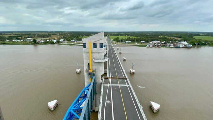 Triều cường dâng cao, đẩy nước mặn lấn sâu nội đồng miền Tây