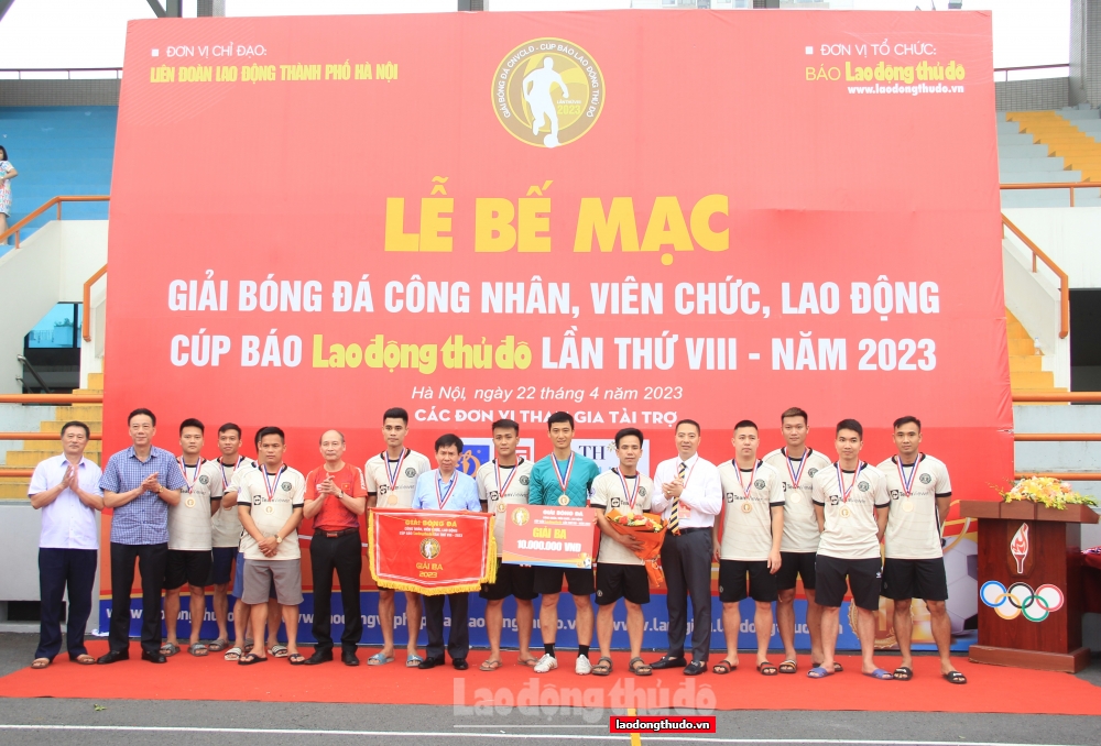 Bế mạc Giải bóng đá công nhân, viên chức, lao động Cúp báo Lao động Thủ đô lần thứ VIII