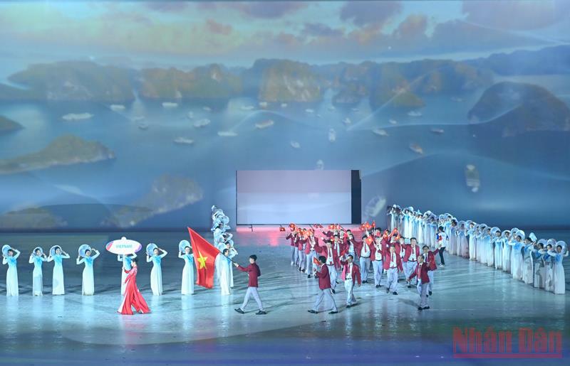 Lễ khai mạc SEA Games 31: Vì một Đông Nam Á mạnh mẽ hơn!