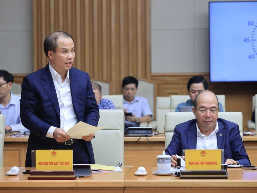 Thủ tướng Phạm Minh Chính: Hệ thống ngân hàng cần thực hiện '6 tăng, 6 giảm, 6 tăng tốc, bứt phá'