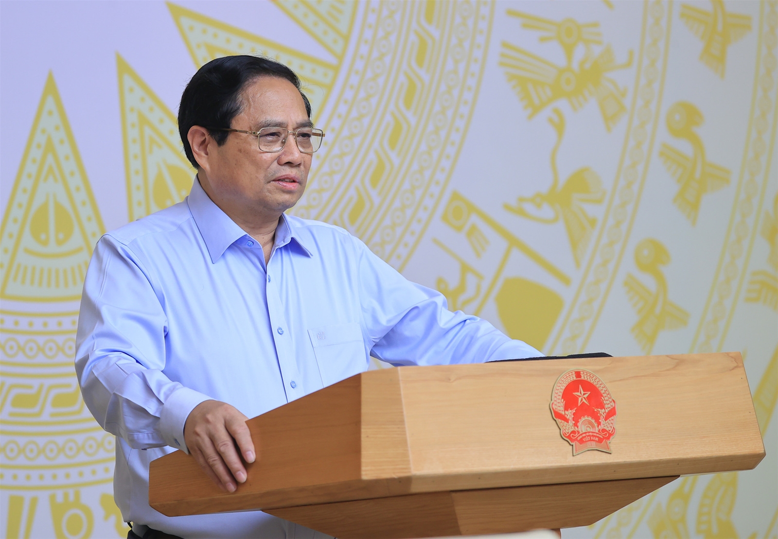 Thủ tướng Phạm Minh Chính: Hệ thống ngân hàng cần thực hiện '6 tăng, 6 giảm, 6 tăng tốc, bứt phá'