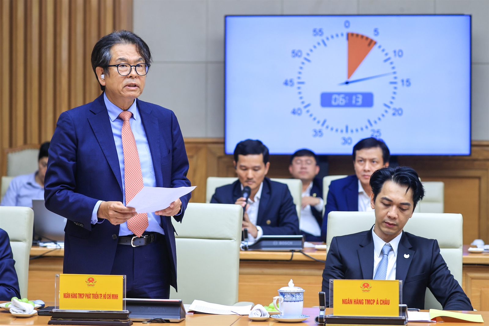 Thủ tướng Phạm Minh Chính: Hệ thống ngân hàng cần thực hiện '6 tăng, 6 giảm, 6 tăng tốc, bứt phá'