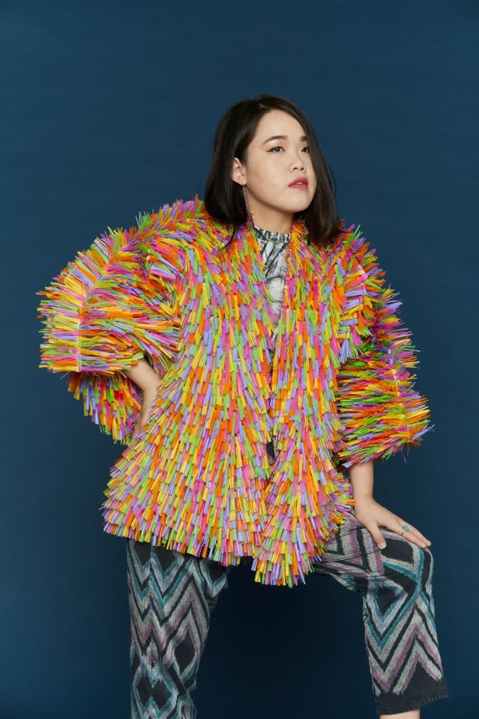 Khi rác trở thành 'mốt' của thời trang Thái Lan: Ngay cả chất thải cũng thành đồ mới nếu biết sáng tạo