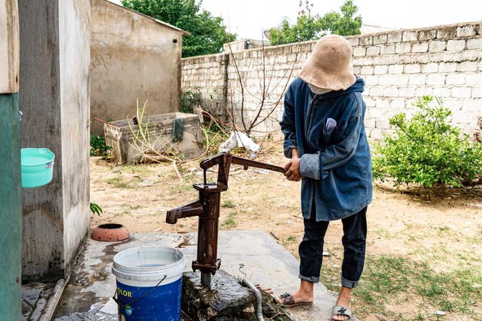 Người dân Hà Tĩnh vui mừng khi có nước sạch