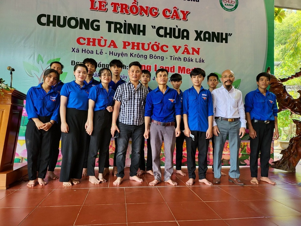 Chương trình “Chùa xanh” trồng cây ở chùa Phước Vân, Đắk Lắk