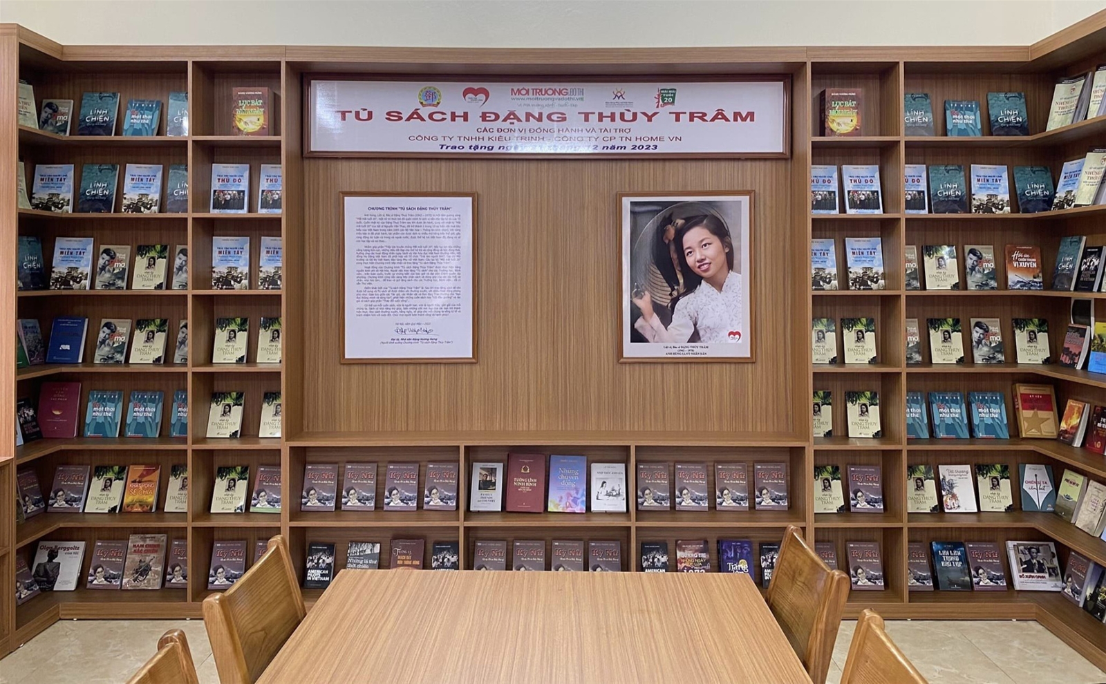 Bắc Giang: Trao tặng hai 