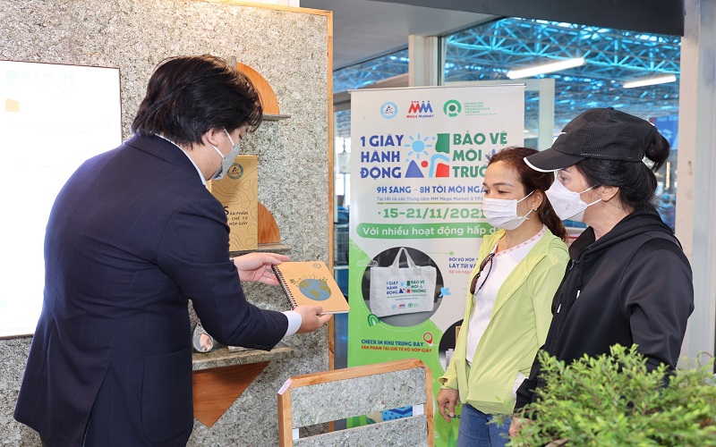 Tái khởi động chương trình thu gom vỏ hộp giấy tại các siêu thị Mega Market ở Hà Nội và TP. Hồ Chí Minh