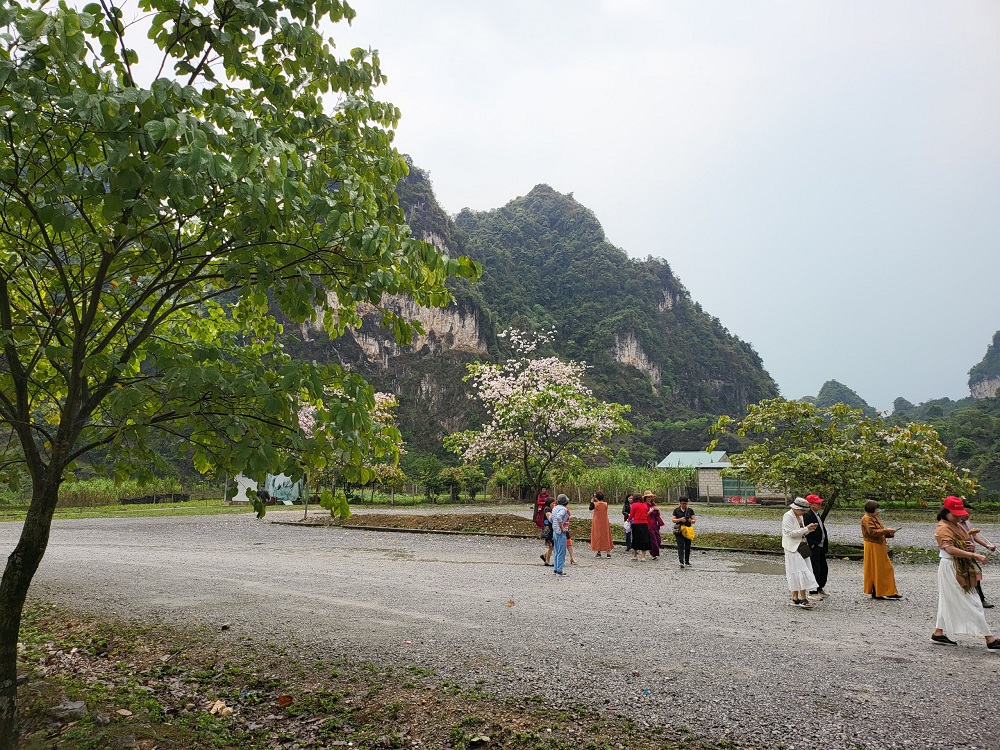 Chiêm ngưỡng vẻ đẹp thiên nhiên hùng vĩ của non nước Cao Bằng