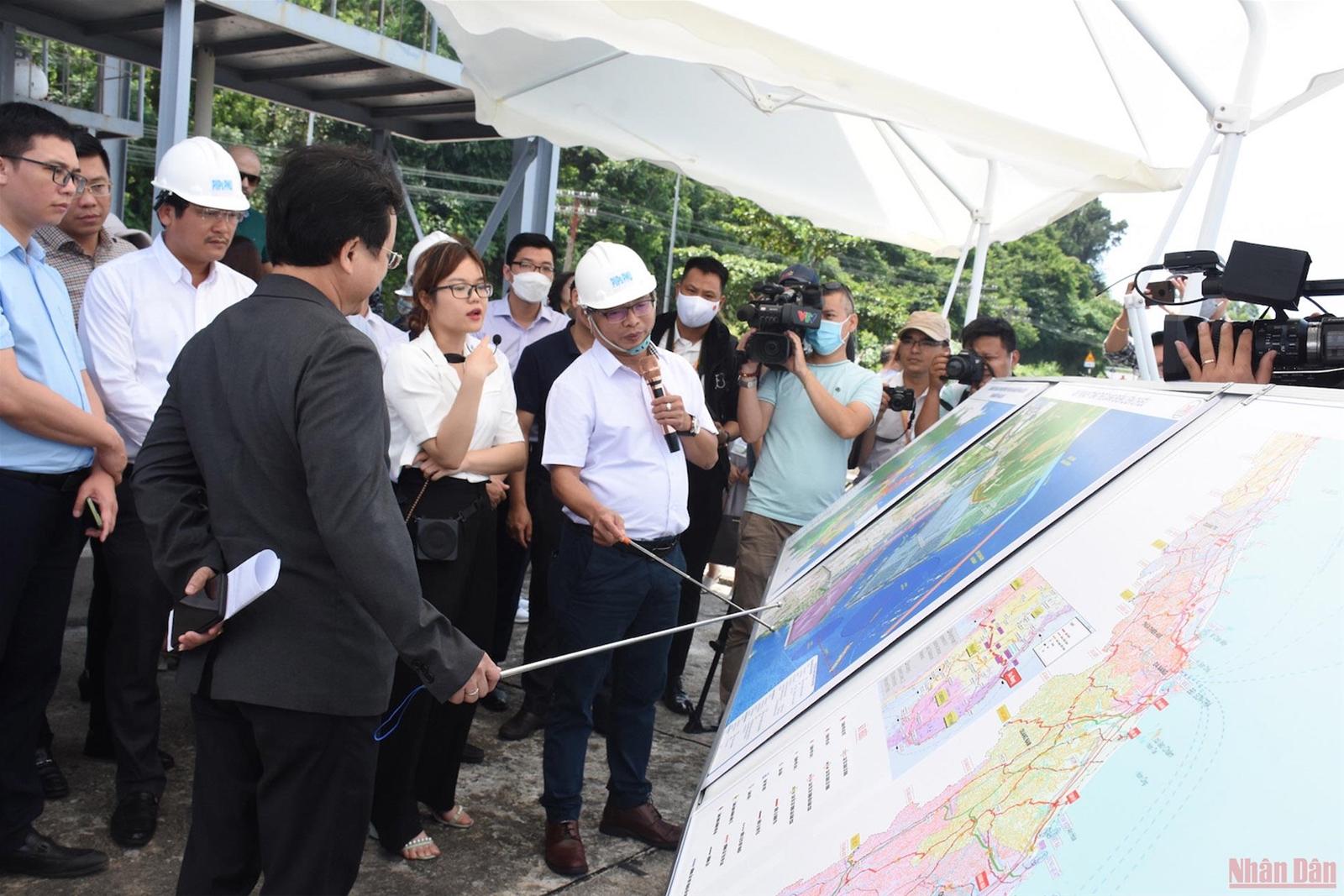 Khai mạc Diễn đàn đầu tư Đà Nẵng 2022: Cú huých mới cho Đà Nẵng cất cánh