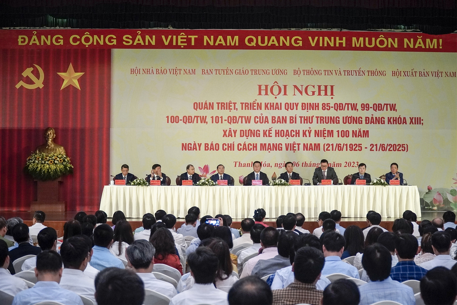 Quán triệt, triển khai các quy định của Ban Bí thư Trung ương Đảng khóa XIII