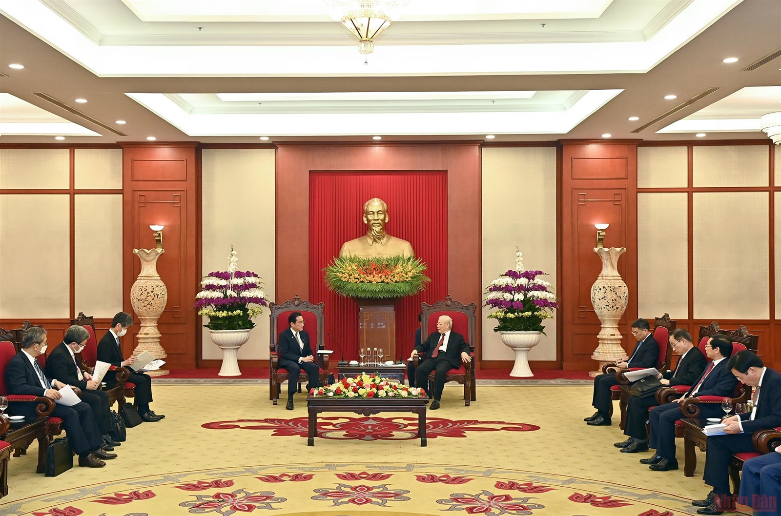 Tổng Bí thư Nguyễn Phú Trọng tiếp Thủ tướng Nhật Bản Kishida Fumio