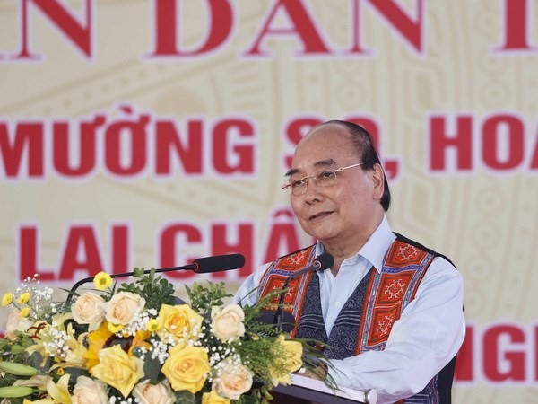 Chủ tịch nước dự Ngày hội Đại đoàn kết toàn dân tộc ở Lai Châu