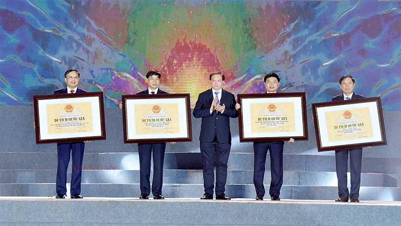 Chủ tịch Quốc hội Vương Đình Huệ dự lễ khai mạc Tuần Văn hoá, Du lịch Hà Nam năm 2023