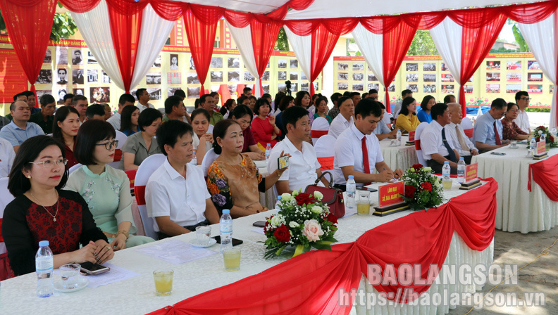 Lạng Sơn công nhận 10 cây di sản trên địa bàn huyện Cao Lộc