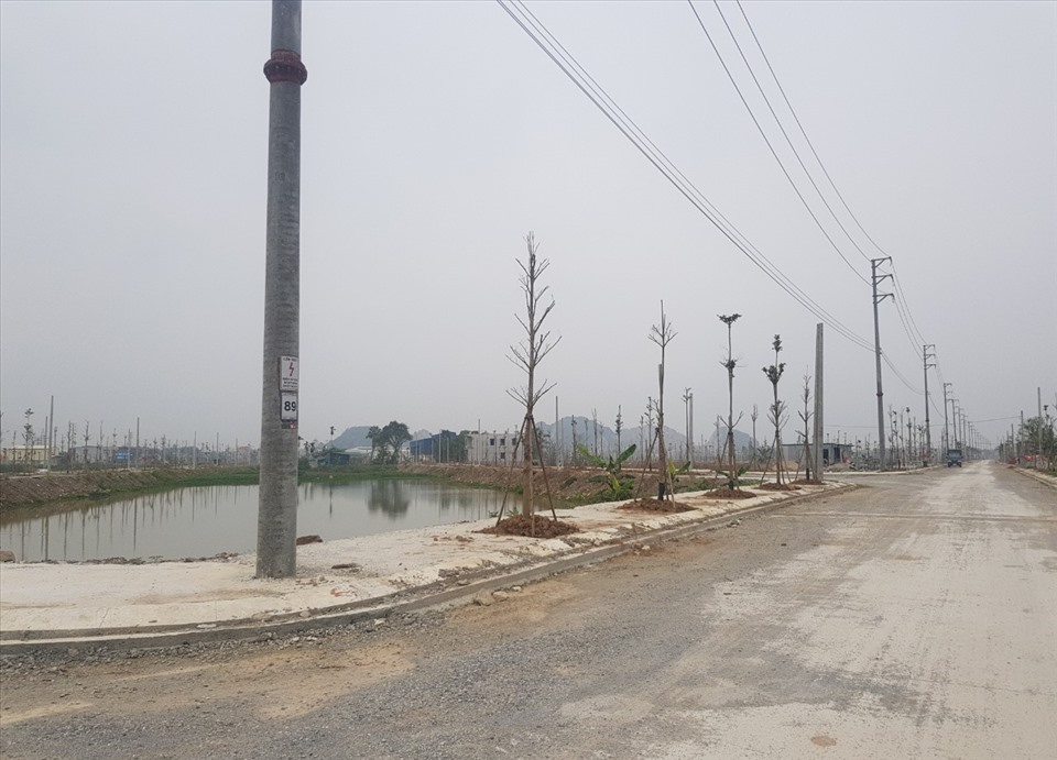 Ninh Bình: Nhiều khu đất đấu giá xong không có người ở