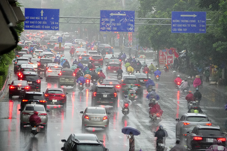 Thời tiết ngày 5/2: Bắc Bộ mưa rào và có nơi có dông, vùng núi có nơi có mưa to