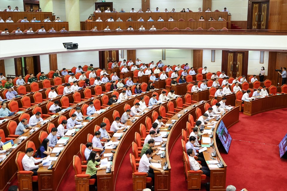 Phòng chống tham nhũng chỉ làm 