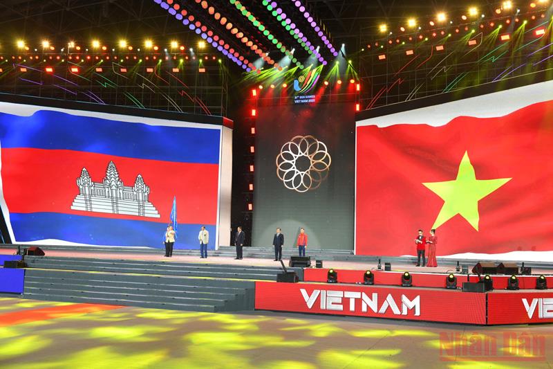Lễ bế mạc SEA Games 31: Hội tụ để tỏa sáng