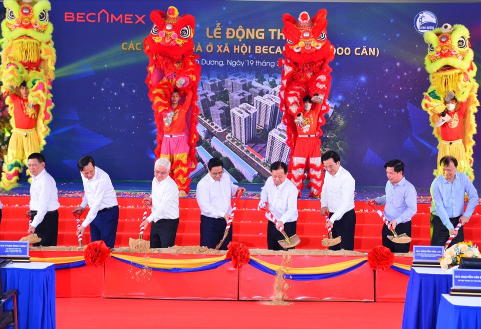 Thủ tướng dự khởi công xây dựng 20.000 căn nhà ở xã hội tại Bình Dương