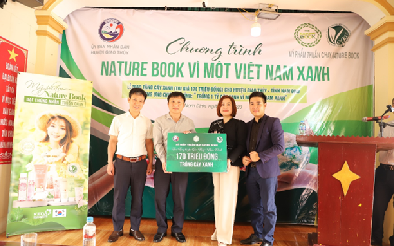 Mỹ phẩm thuần chay Nature Book chung tay vì một Việt Nam xanh