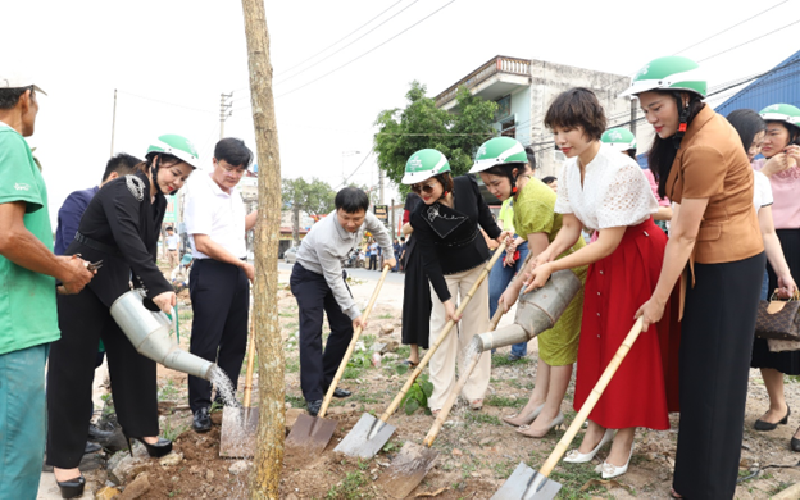 Mỹ phẩm thuần chay Nature Book chung tay vì một Việt Nam xanh