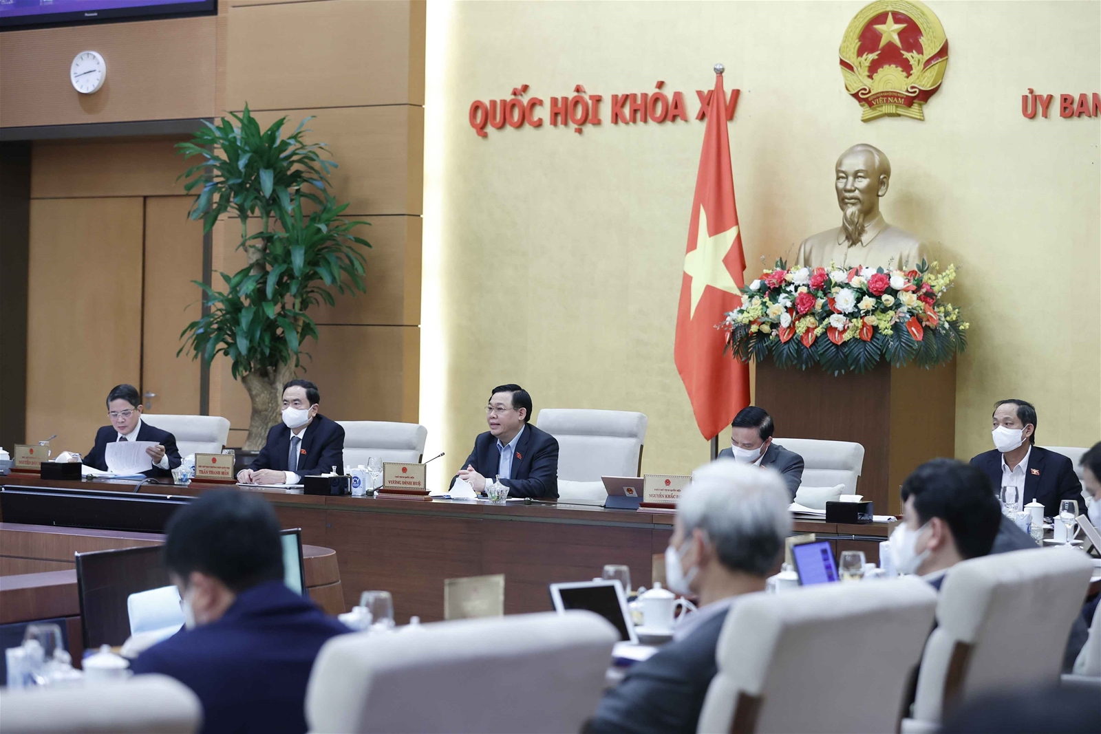 Nghị quyết về giảm thuế bảo vệ môi trường đối với xăng, dầu và mỡ nhờn được UBTVQH thông qua tại Phiên họp thứ 9 của UBTVQH thông qua chiều 23/3