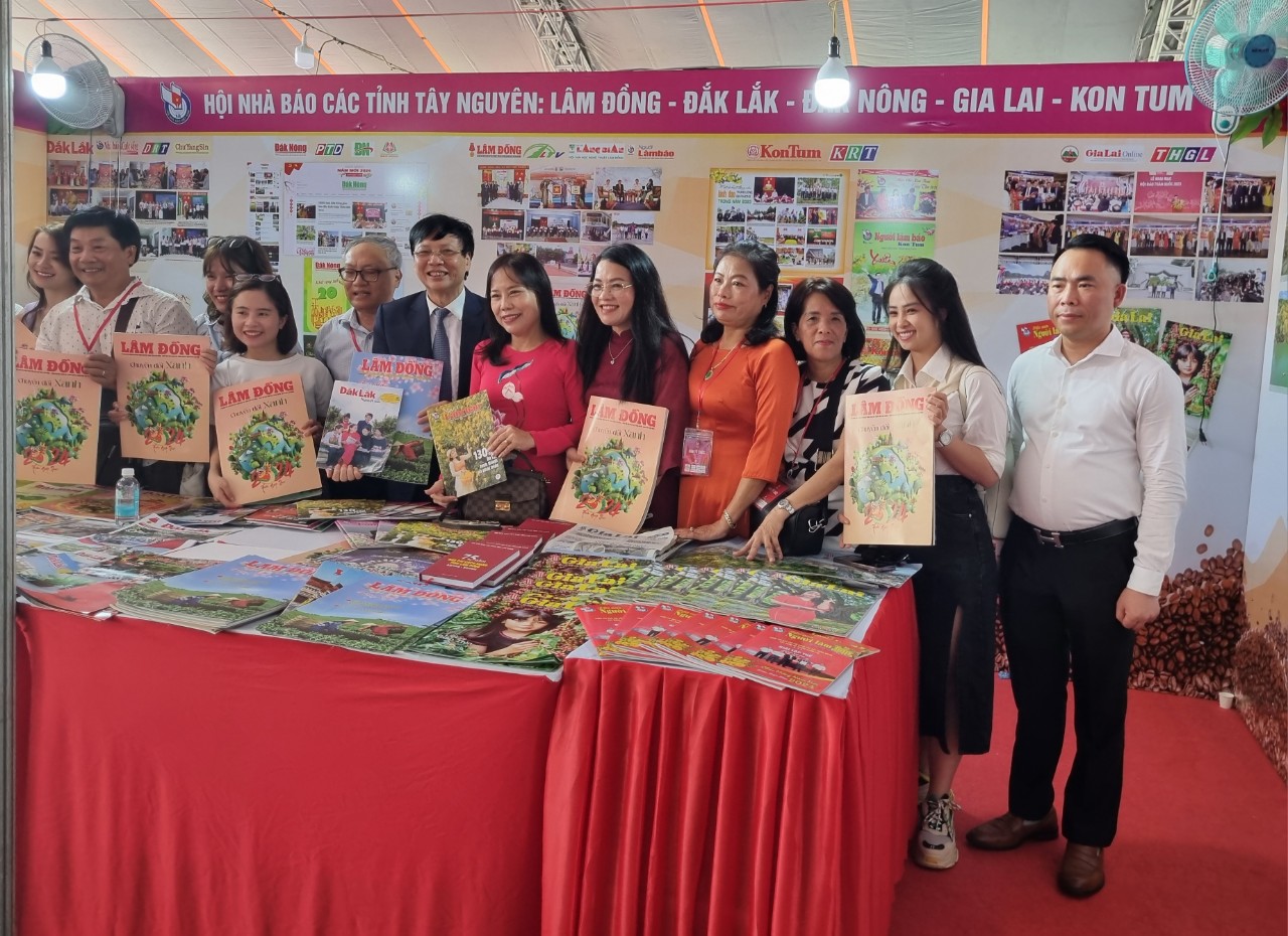 Hội báo toàn quốc 2024 tôn vinh những thành tựu lao động, sáng tạo của các nhà báo