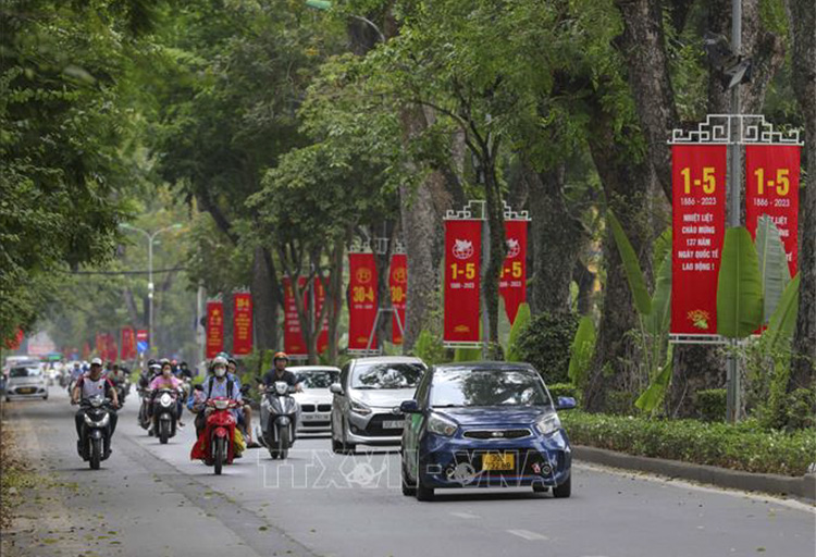 Thời tiết ngày 1/5: Vùng núi Bắc Bộ, Bắc Trung Bộ có mưa dông