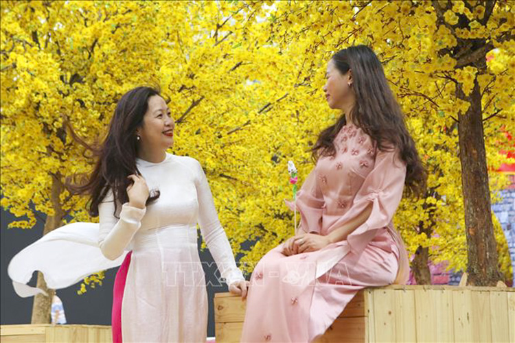 Thời tiết ngày 17/4: Bắc Bộ trời nắng, Tây Nguyên và Nam Bộ chiều tối có mưa dông