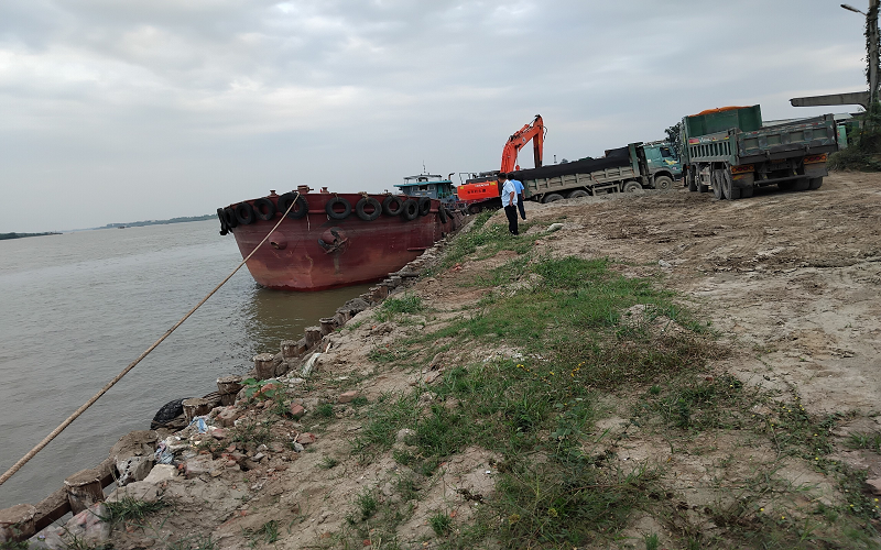 Thường Tín (Hà Nội): Vi phạm về đê điều của Công ty Hoàng Gia dưới góc nhìn của Luật sư