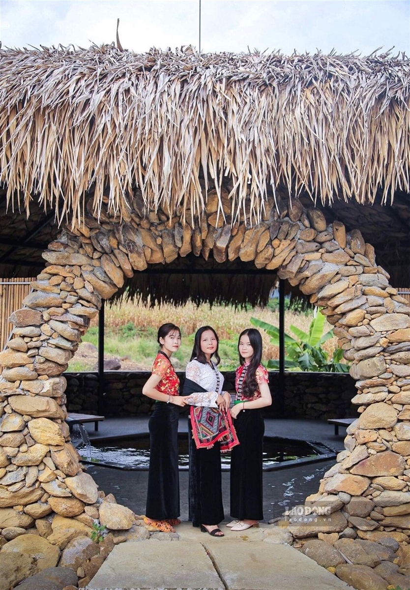 Hấp dẫn nét đẹp hồ thuỷ lợi trên huyện vùng cao Sơn La