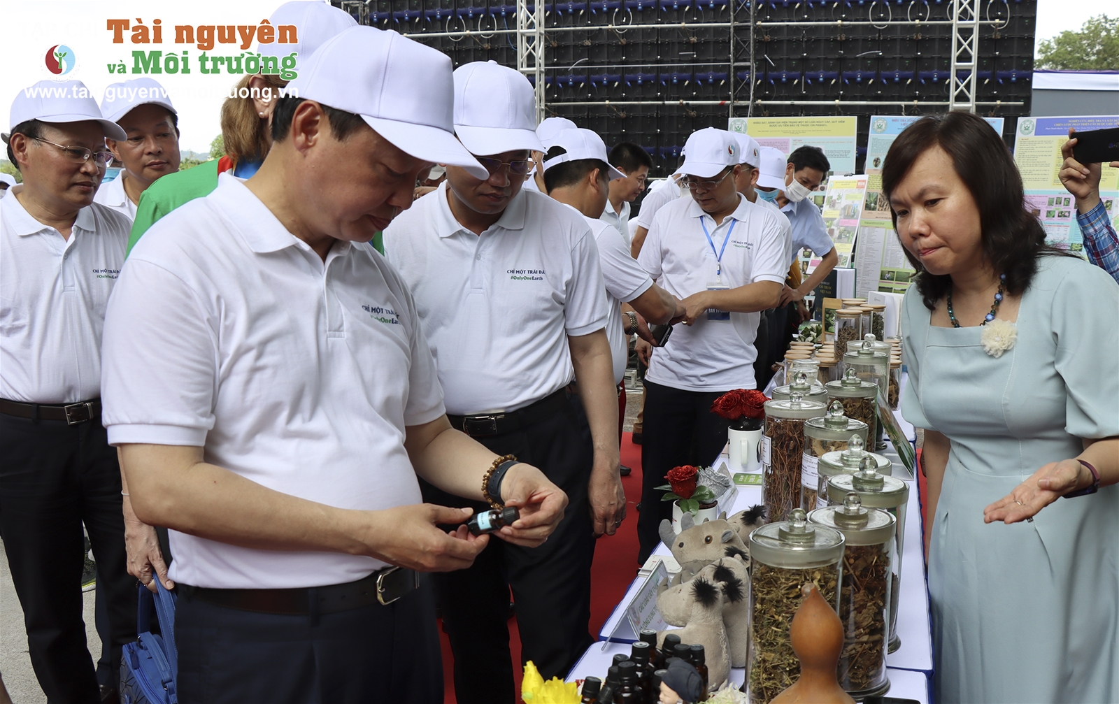 Những hình ảnh trong lễ phát động quốc gia hưởng ứng ngày Quốc tế đa dạng sinh học (22/5); Ngày môi trường thế giới (5/6) và Tháng hành động vì môi trường tại huyện Tiên Yên