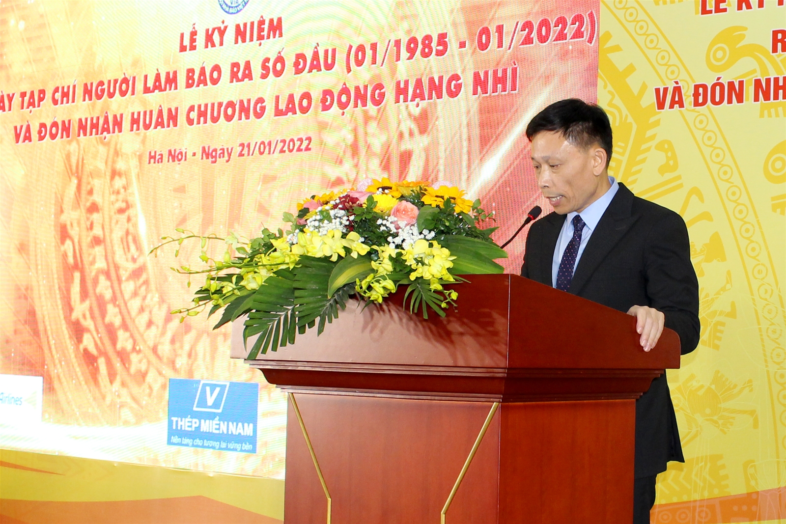 Tạp chí Người Làm Báo tổ chức Lễ kỷ niệm ngày ra số đầu tiên và đón nhận Huân chương Lao động hạng Nhì