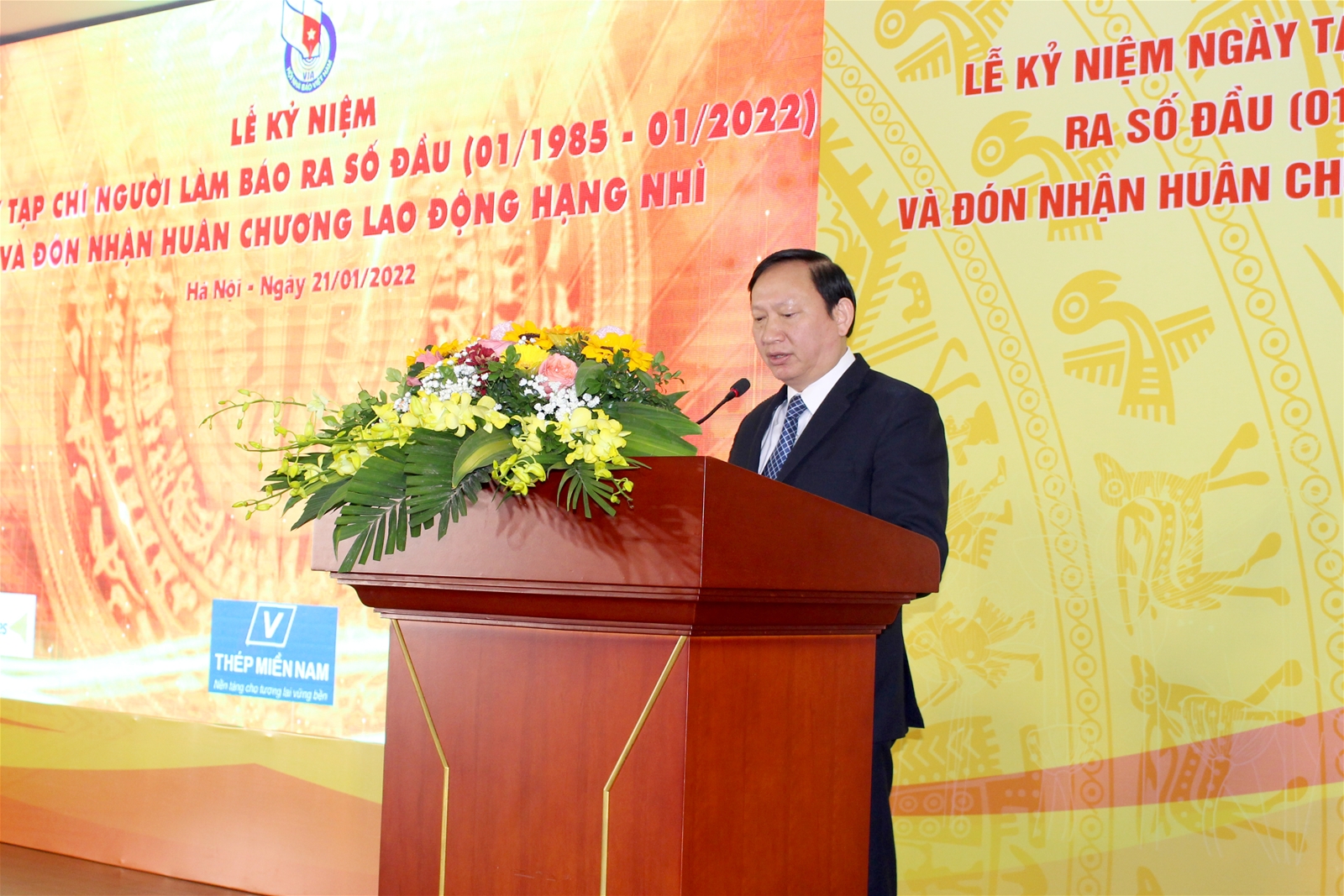 Tạp chí Người Làm Báo tổ chức Lễ kỷ niệm ngày ra số đầu tiên và đón nhận Huân chương Lao động hạng Nhì
