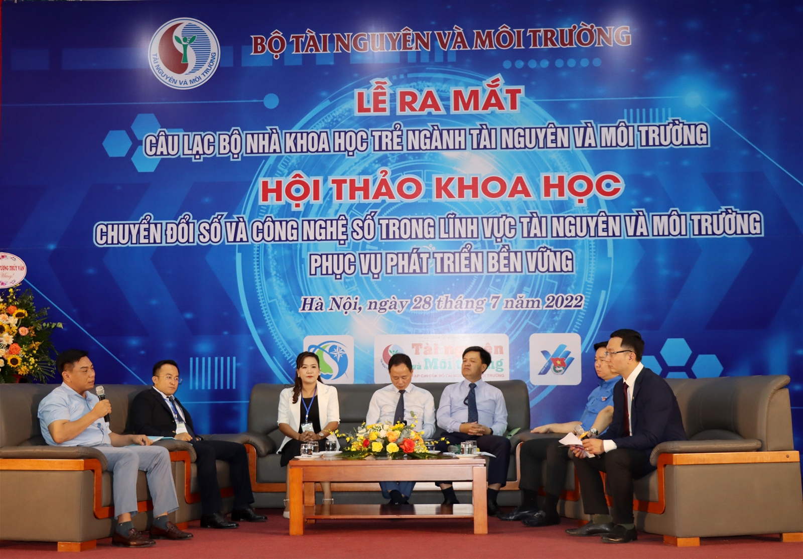 Hội nghị các nhà khoa học trẻ ngành Tài nguyên và Môi trường