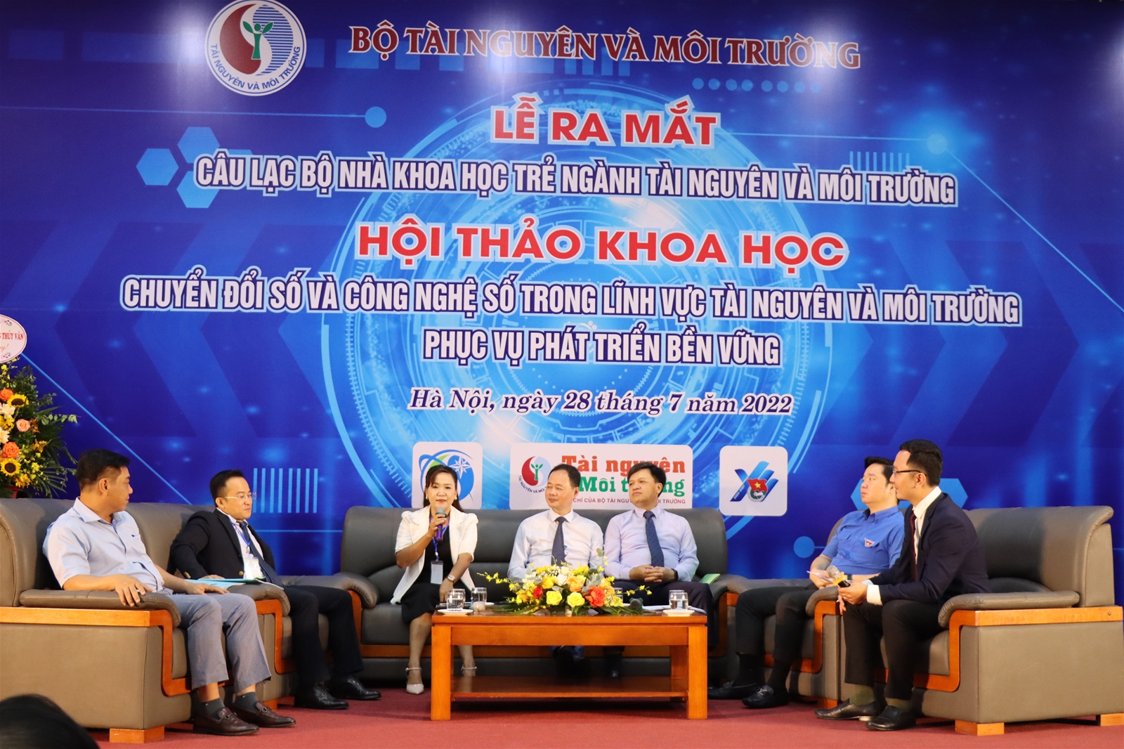 Hội nghị các nhà khoa học trẻ ngành Tài nguyên và Môi trường