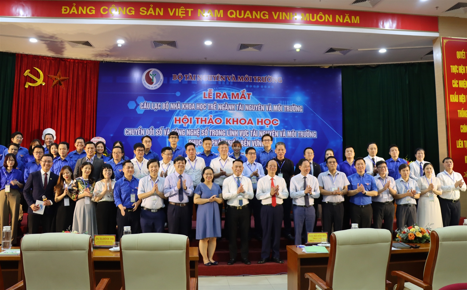 Hội nghị các nhà khoa học trẻ ngành Tài nguyên và Môi trường