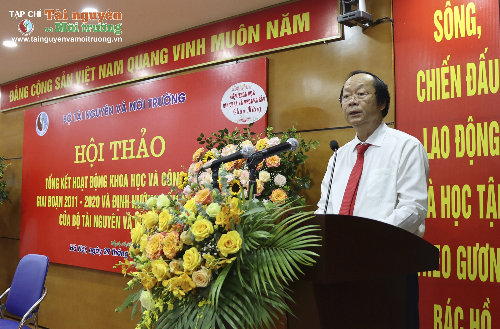 Hội thảo “Tổng kết hoạt động khoa học và công nghệ giai đoạn 2011-2020 và định hướng đến năm 2030 của Bộ Tài nguyên và Môi trường”