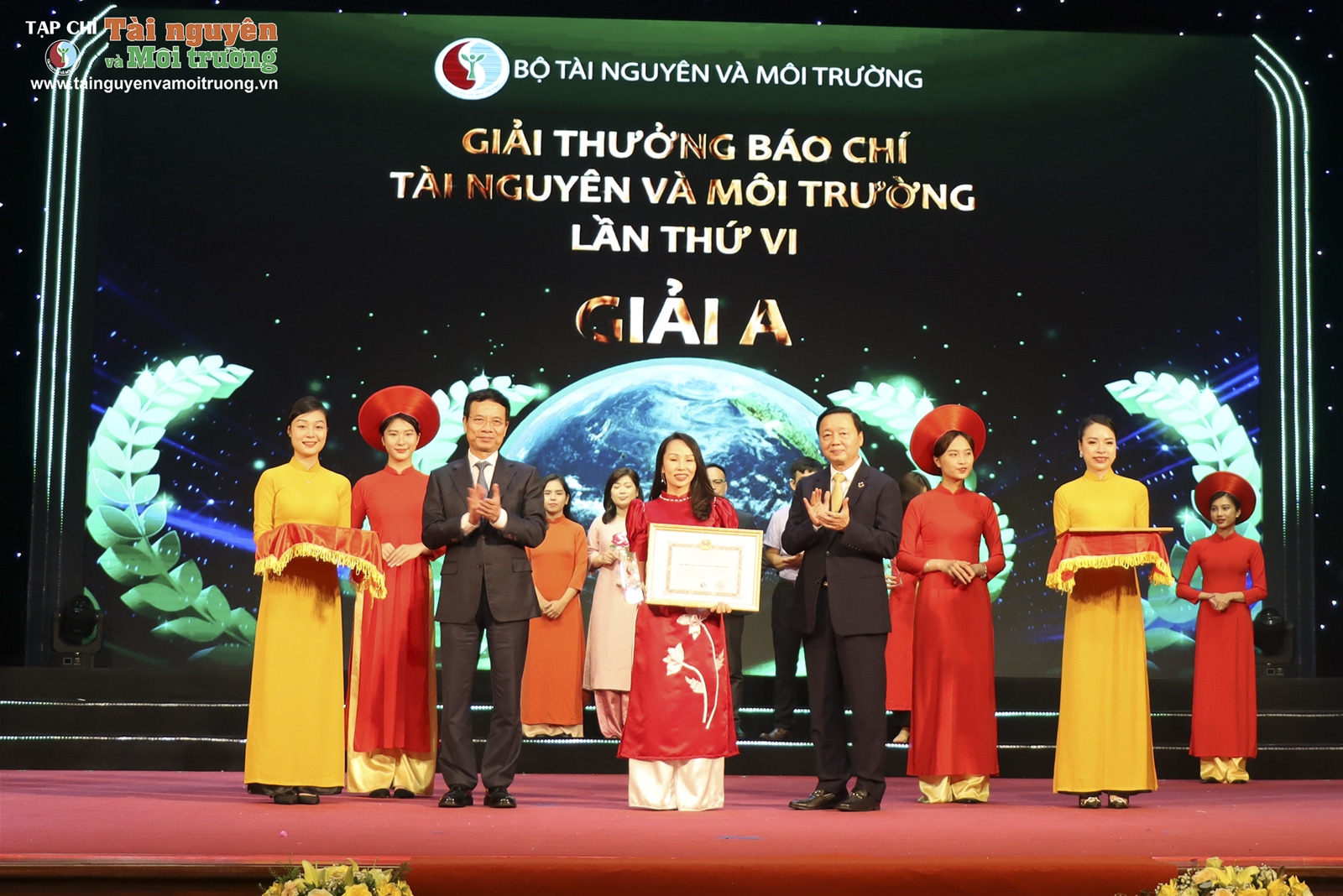 Trao Giải thưởng Môi trường Việt Nam và Giải thưởng Báo chí TN&MT lần thứ VI