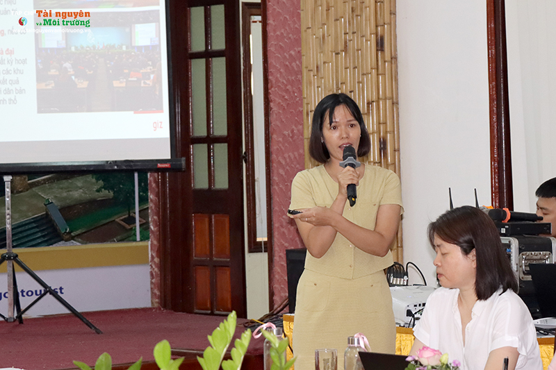 Bộ ảnh Phó Thủ tướng Chính phủ Nguyễn Văn Thành, Bộ trưởng Bộ TN&MT Trần Hồng Hà cùng lãnh đạo Bộ thăm Triển lãm lịch sử hình thành, phát triển và đổi mới ngành TN&MT trong xu thế chuyển đổi số phục v