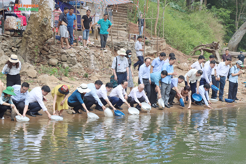 Phóng sự ảnh Lễ kỷ niệm Ngày đa dạng sinh học năm 2023